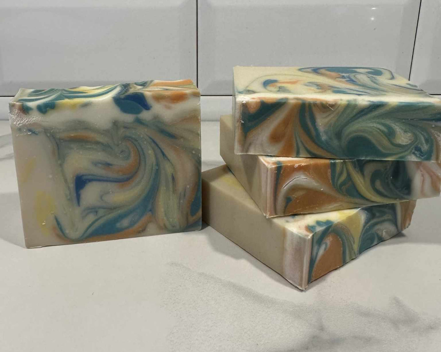 savon pour le corps ananas