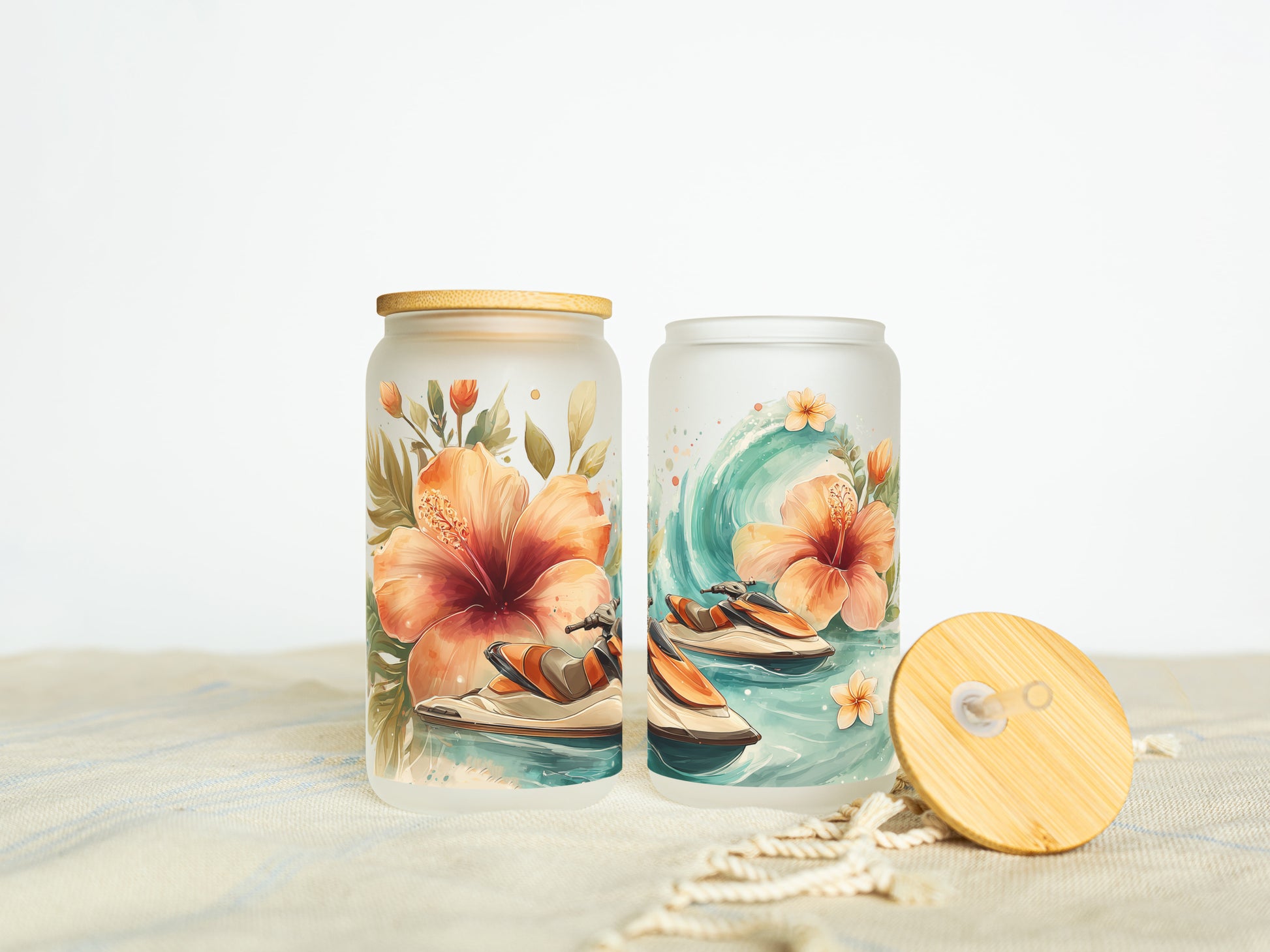 verre givré, motomarine et hibiscus
